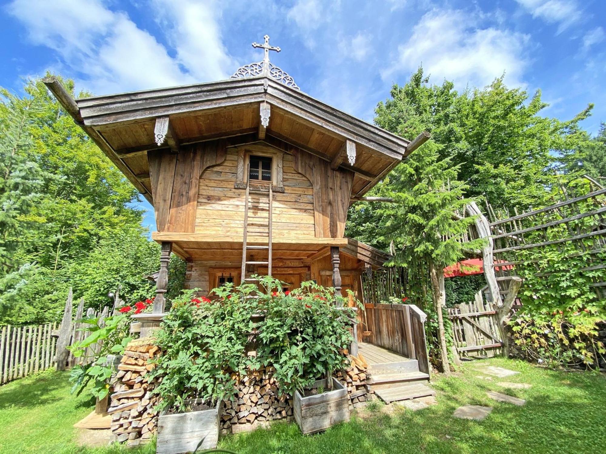 Eco Friendly Chalet Near The Lake In Asten Tittmoning المظهر الخارجي الصورة