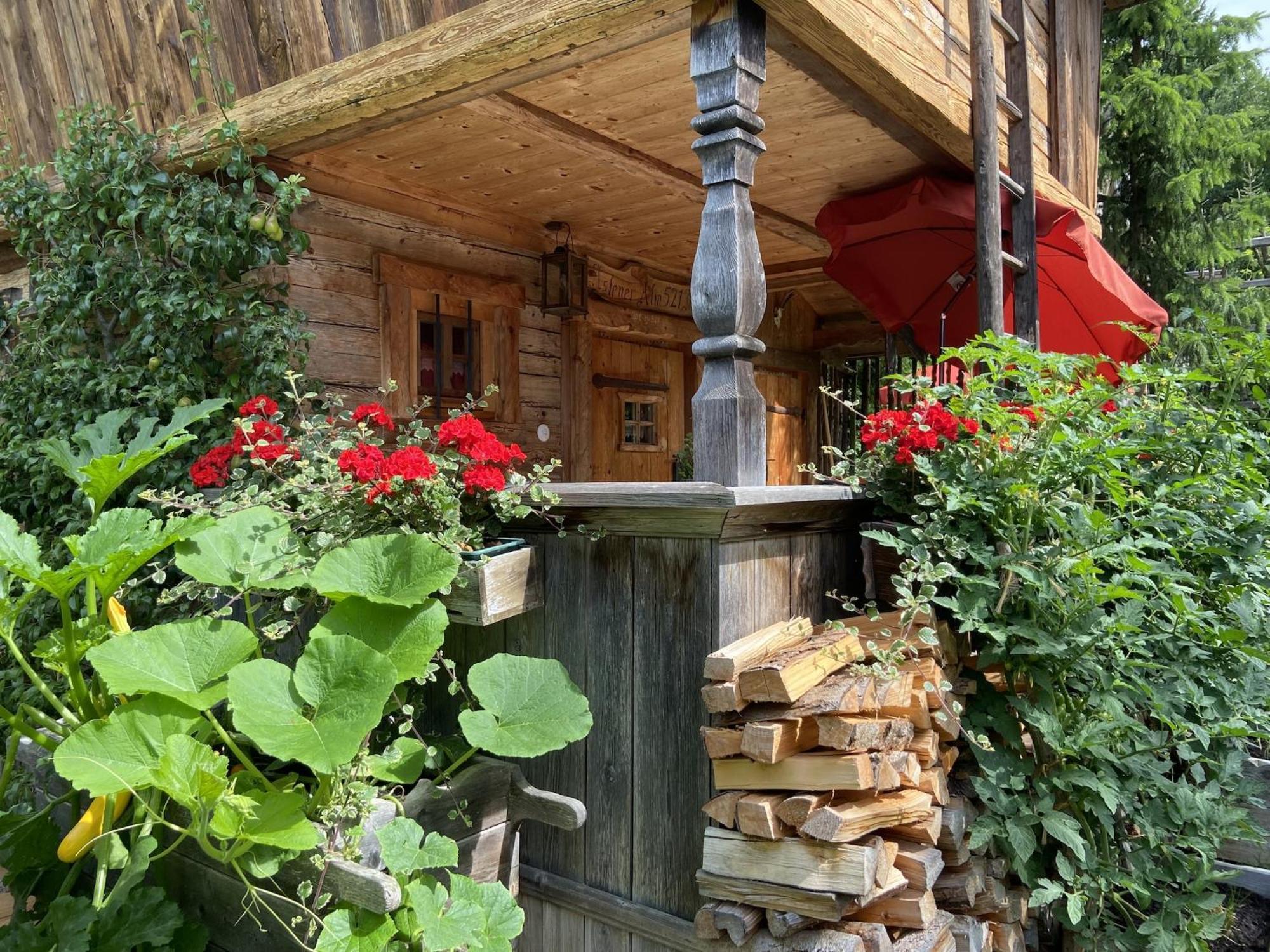 Eco Friendly Chalet Near The Lake In Asten Tittmoning المظهر الخارجي الصورة
